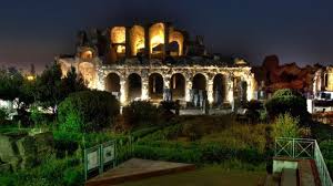 Anfiteatro Campano di notte